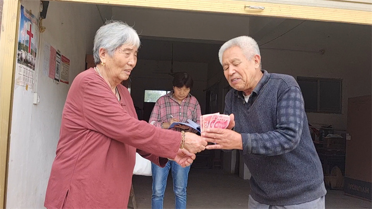 张若强2.jpg